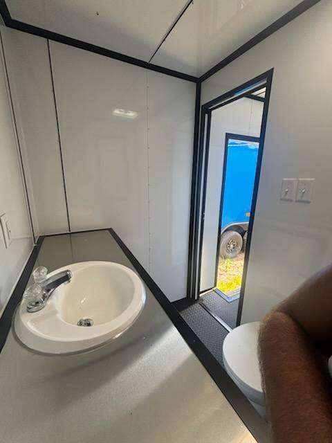 8.5x36 Enclosed/Cargo Trailer - Thumbnail 10