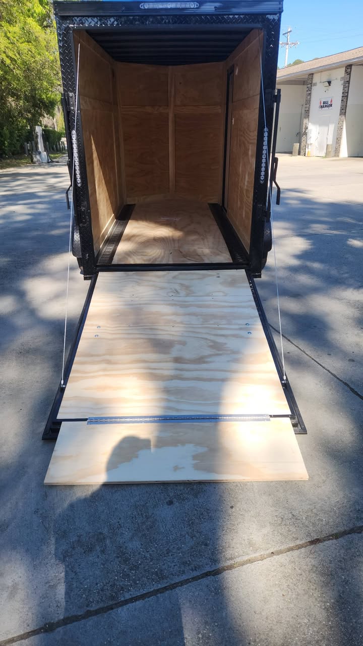 5x10 Cargo/Enclosed Trailer - Thumbnail 7