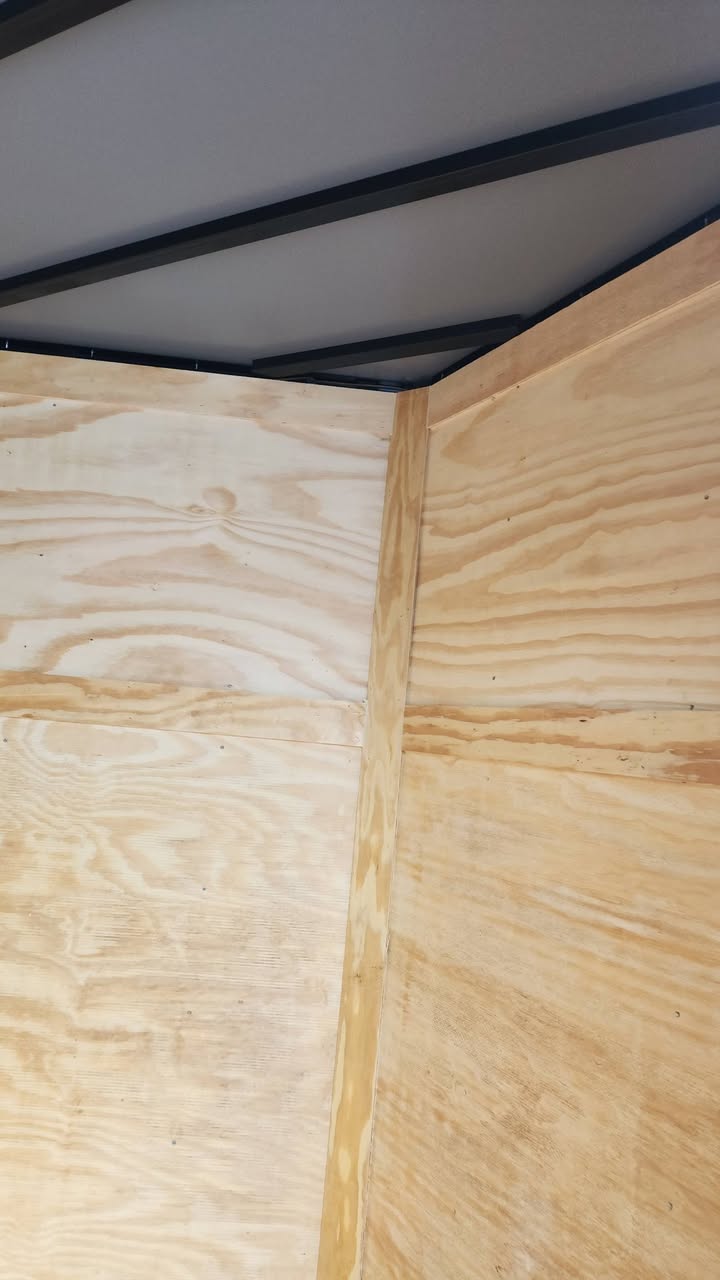 6x12 Cargo/Enclosed Trailer - Single Axle - Thumbnail 11