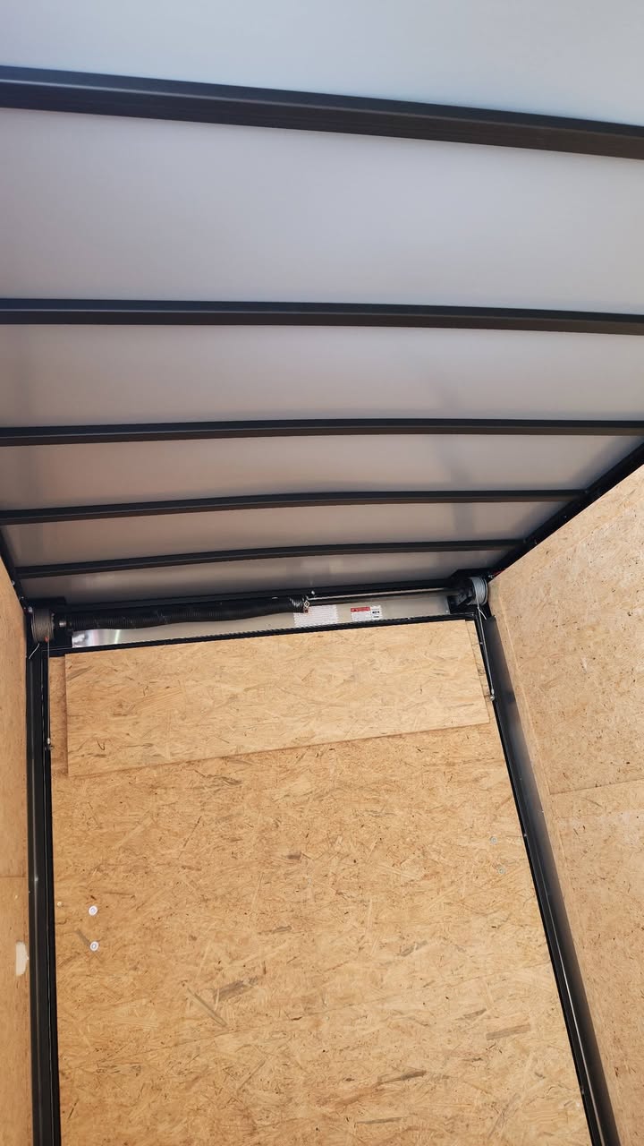 6x12 Cargo/Enclosed Trailer - Thumbnail 6