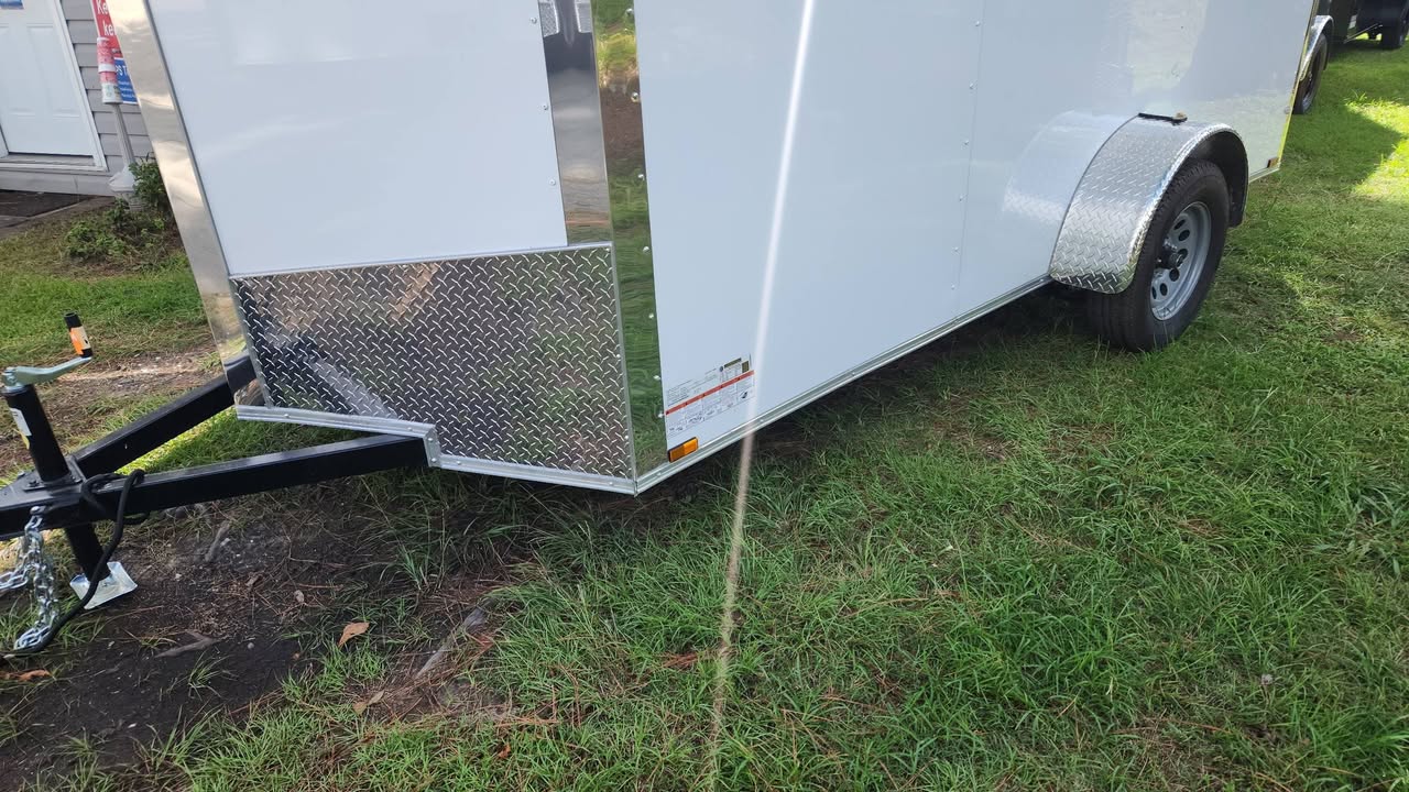6x12 sa Enclosed/ Cargo Trailer - Thumbnail 5